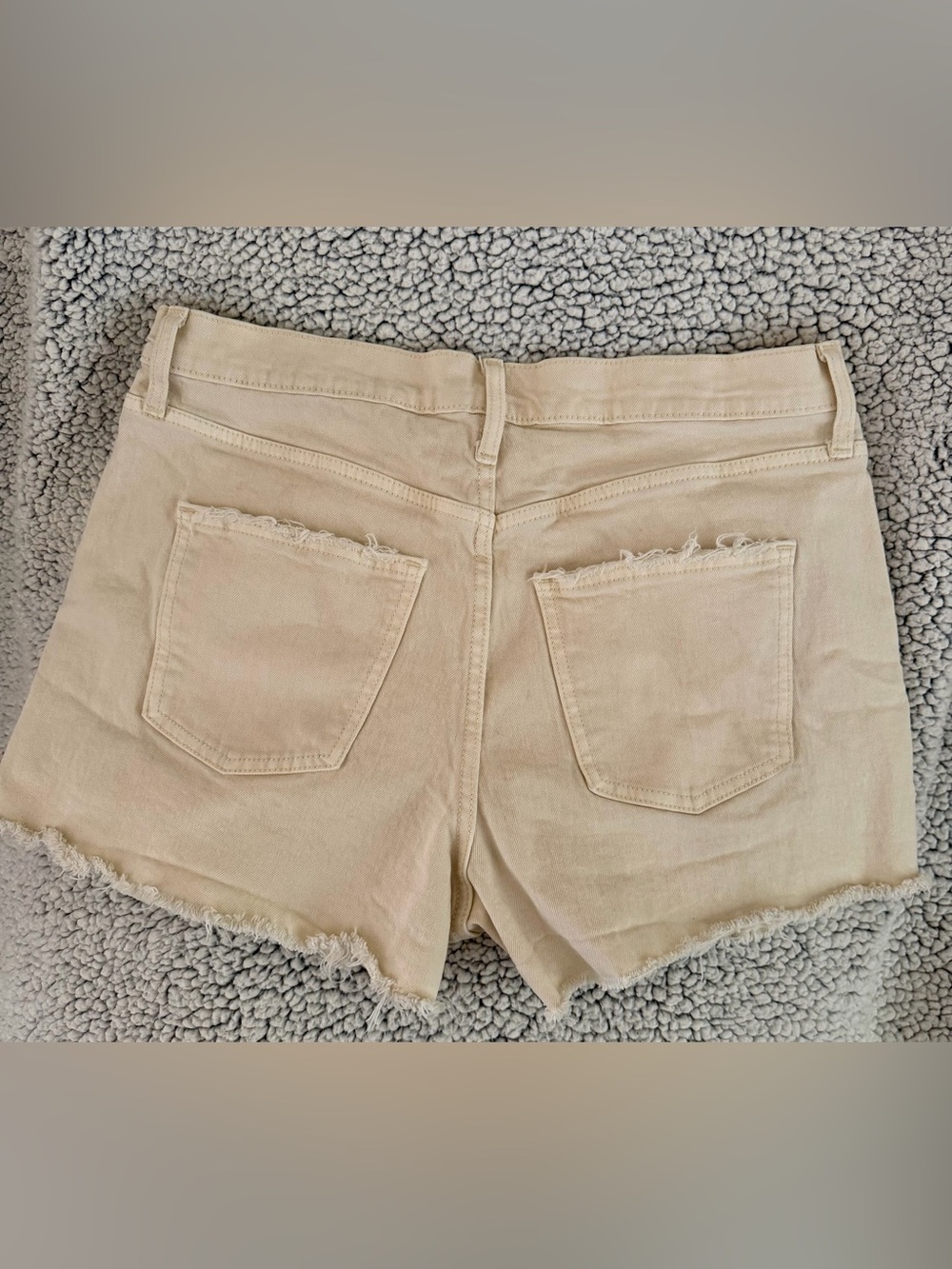 Universal Thread High-Rise Shortie Cream Frayed Hem Denim Shorts